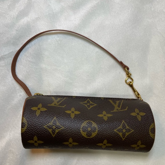 Louis Vuitton Handbags - Louis Vuitton Monogram Papillon Pouch 🤎